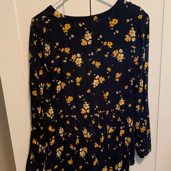 Torrid | Black & Yellow Floral Babydoll Tunic | 00 - Picture 6 of 6
